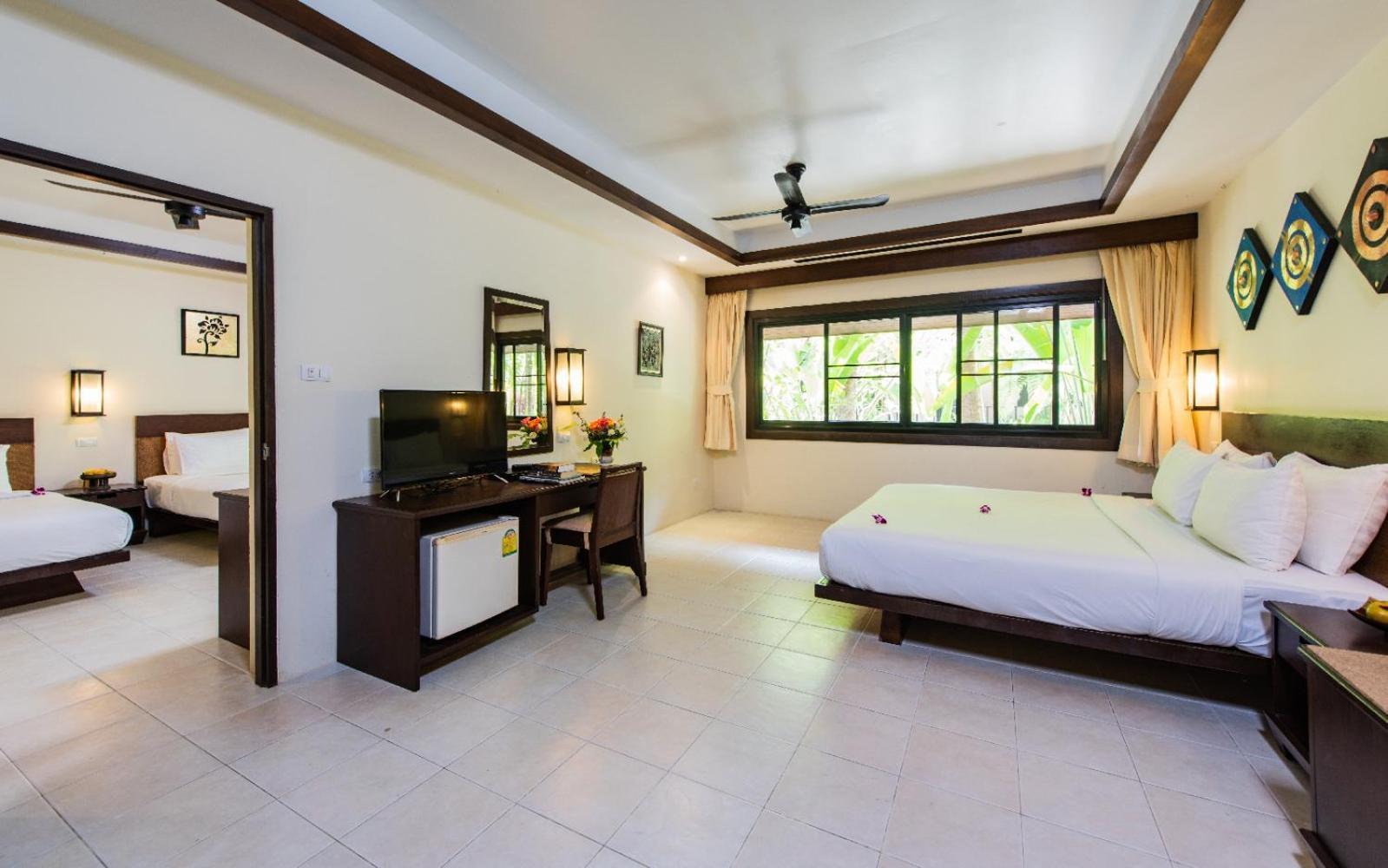 Nang Thong Bay Resort Khao Lak Bagian luar foto