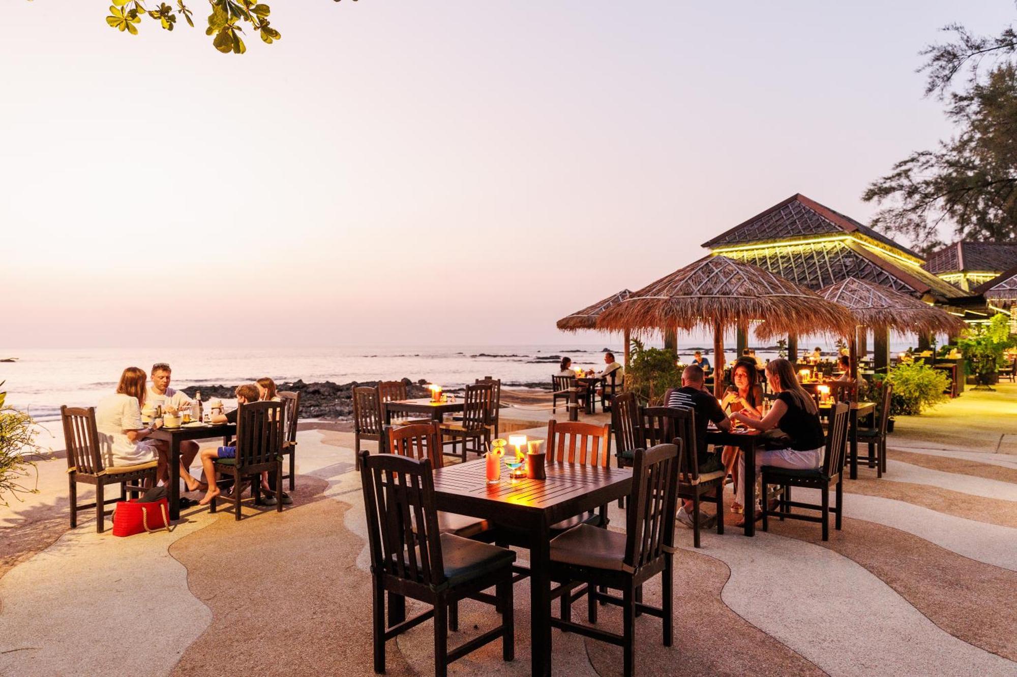 Nang Thong Bay Resort Khao Lak Bagian luar foto